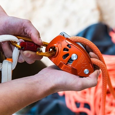 Jistítko Petzl Neox orange